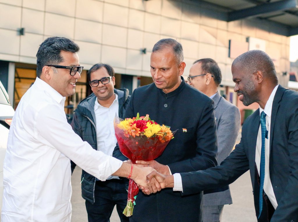 India in Eswatini (@indiaeswatini) on Twitter photo Hon. Minister of State for External Affairs, Shri Pabitra Margherita <a href="/PmargheritaBJP/">Pabitra Margherita</a> welcomed by HC Mr.N.Ram Prasad & Principal Secretary Mr.Newman Sizwe Ntshangase <a href="/MfaicSd/">Ministry of Foreign Affairs Eswatini</a> at Ngwenya on his official visit to Eswatini <a href="/MEAIndia/">Randhir Jaiswal</a> <a href="/IndianDiplomacy/">Indian Diplomacy</a> <a href="/EswatiniGovern1/">Eswatini Government</a> <a href="/MayankS81/">Mayank Singh</a> Hon. Minister of State for External Affairs, Shri Pabitra Margherita <a href="/PmargheritaBJP/">Pabitra Margherita</a> welcomed by HC Mr.N.Ram Prasad & Principal Secretary Mr.Newman Sizwe Ntshangase <a href="/MfaicSd/">Ministry of Foreign Affairs Eswatini</a> at Ngwenya on his official visit to Eswatini <a href="/MEAIndia/">Randhir Jaiswal</a> <a href="/IndianDiplomacy/">Indian Diplomacy</a> <a href="/EswatiniGovern1/">Eswatini Government</a> <a href="/MayankS81/">Mayank Singh</a>