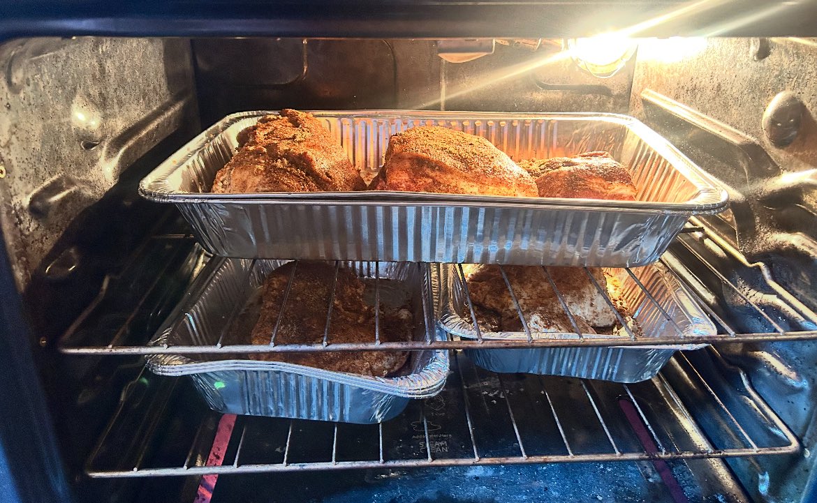 CatholicLand's tweet image. Prepping the lunch for the NY CLM conference. Slow cooked local pulled pork. You got your tickets right? Still time. Take a look at the schedule, lots of good stuff.
