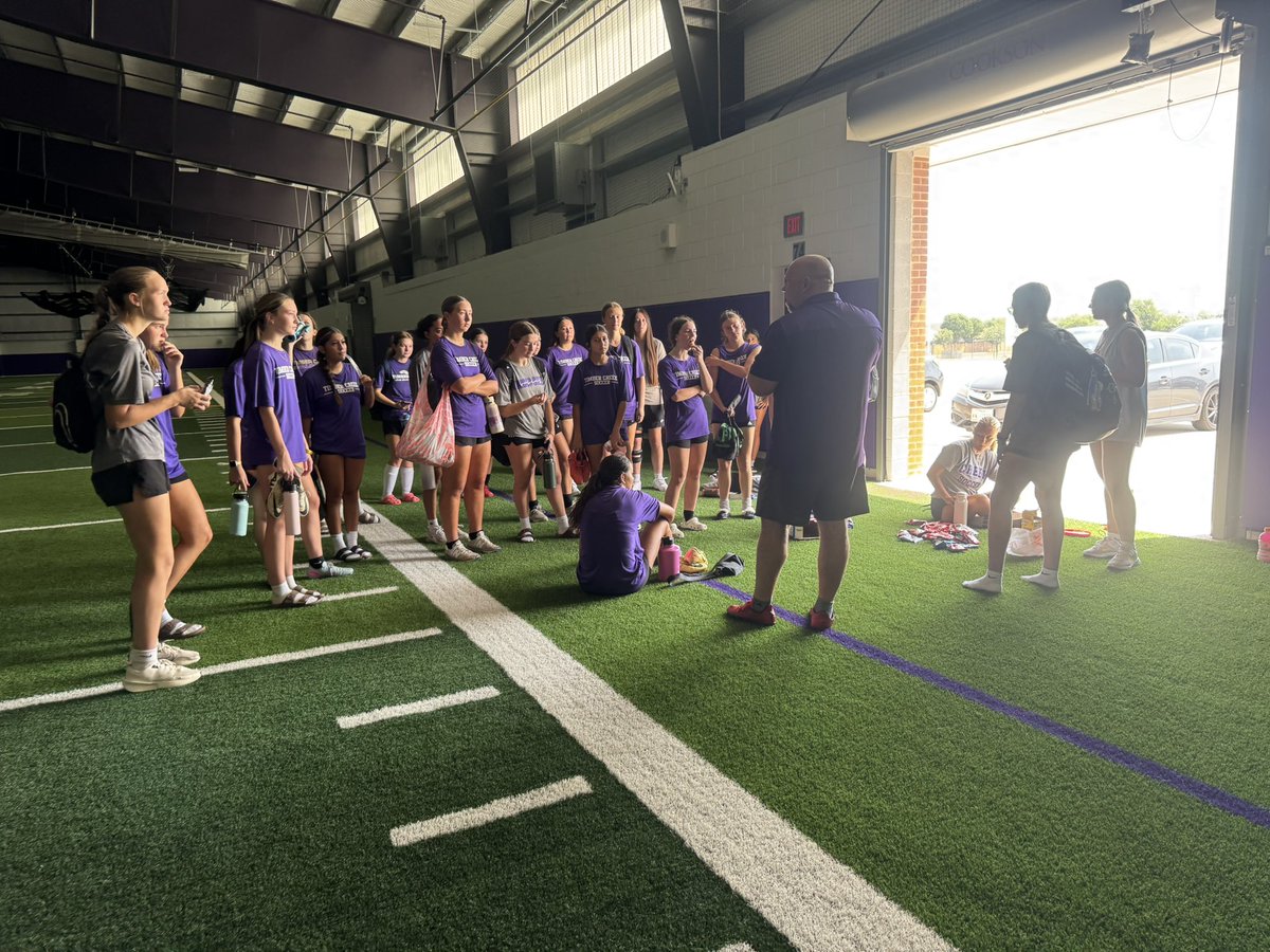 TCHS_WSOCCER's tweet image. A great last day of summer sessions!! 🍦