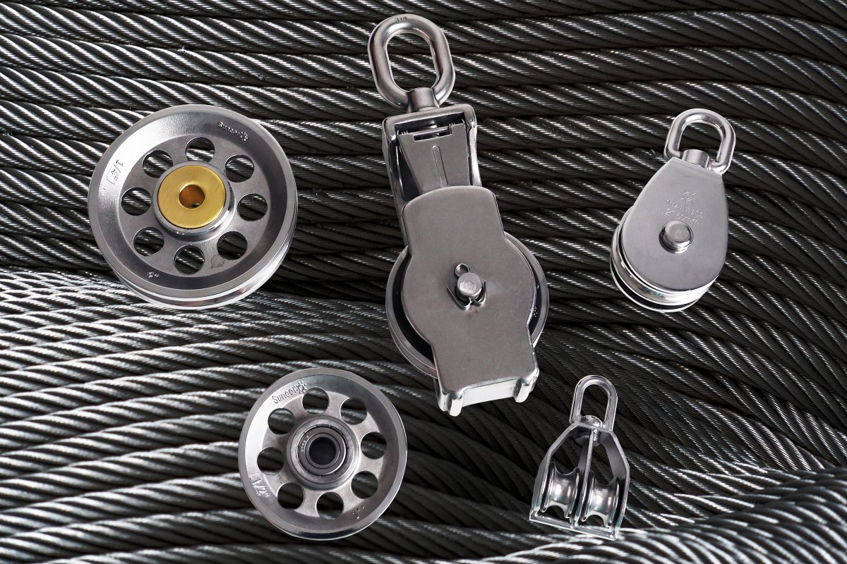 SuncorStainless's tweet image. Reliable rigging starts here! 💪Suncor's stainless steel blocks &amp;amp; sheaves deliver ultimate durability &amp;amp; corrosion resistance. See something that caught your eye? Check out the rest of our collection: suncorstainless.com/stainless-stee…

#StainlessSteel #WireRope #Rigging #LiftingSolutions