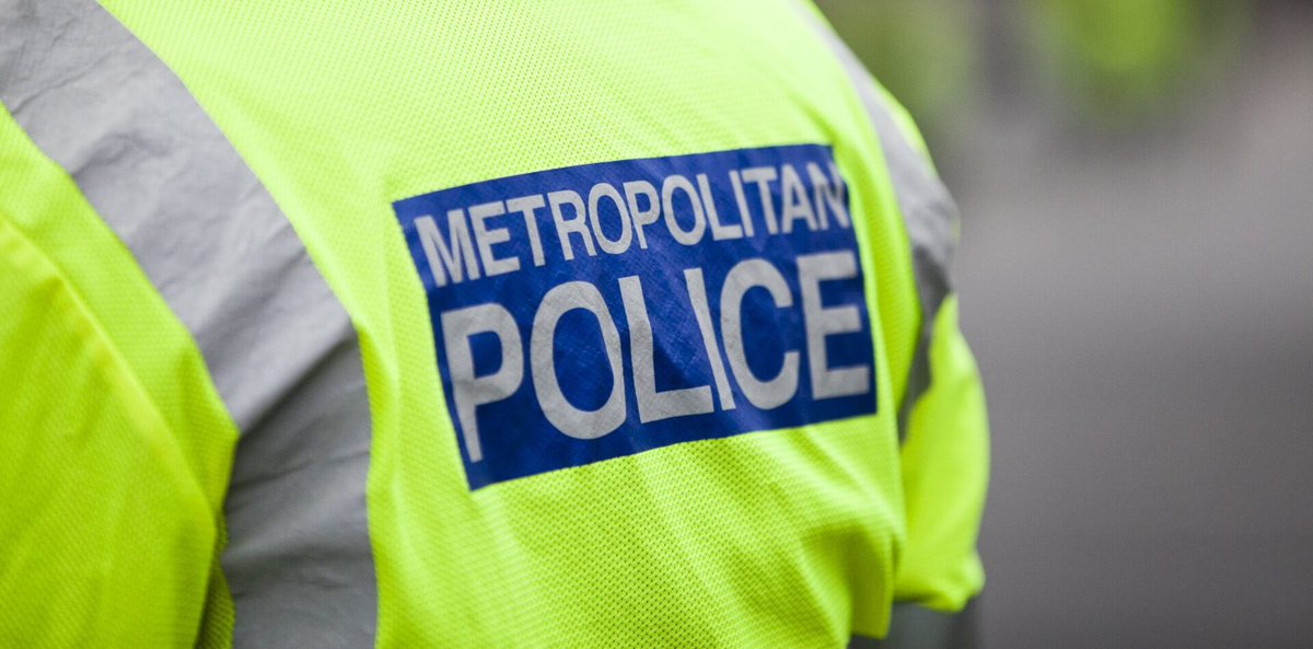 There is currently a police #incident near Mayo Road, NW10. Some cordons will be in place and some roads may be temporarily closed. There is no risk to the wider community. Please avoid the area if you can #Roundwood