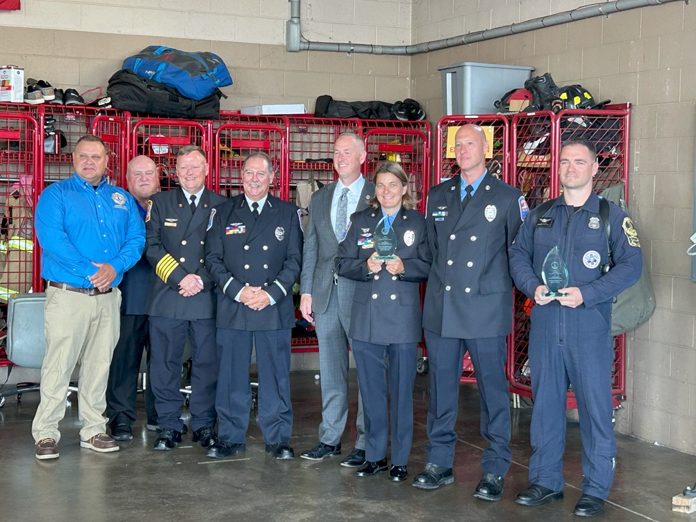 VSPPIO's tweet image. Today, Virginia State Police, its Med-Flight Partners Chesterfield Fire and EMS, as well as other local partners in Augusta County were recognized by Virginia Department of Fire Programs for a rescue they executed back in August along the Saint Mary’s Fall Trail.