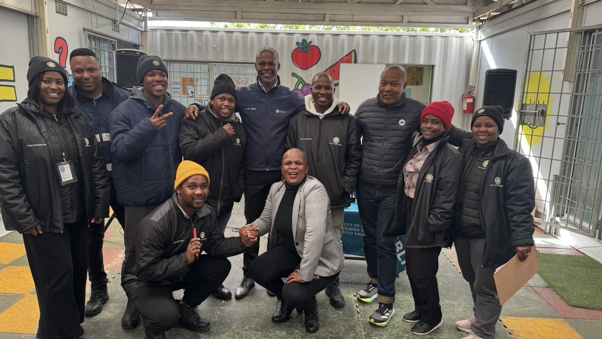 IsaacSileku's tweet image. In celebration of Mandela Day, jobseekers in Gugulethu received FREE travel vouchers to support their journey to employment. Empowering communities, one opportunity at a time. ๐ผ๐
Use the link, read, and get your FREE jobseeker voucher too!๐
gettingyoutowork.westerncape.gov.za