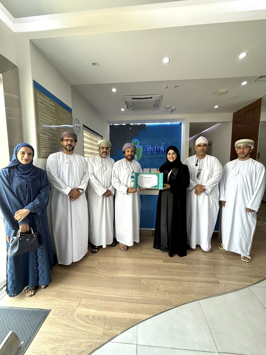 تقديرًا لتميزه في تقديم خدمات علاج الألم المتكاملة، حصل جابا كلينك على تكريم من وزارة الصحة.
نُبارك لفريق جابا كلينك هذا الإنجاز المستحق، ونثمّن دورهم الريادي في تحسين جودة حياة المرضى.
#علاج_الألم #الصحة #التميز_الطبي #جابا_كلينك #وزارة_الصحة #Oman #صحة_رائدة_مستدامة_للجميع