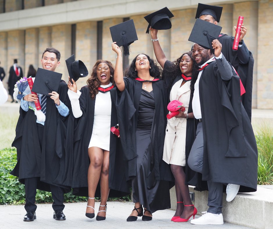 Uni_of_Essex's tweet image. Today is a proud milestone for everyone celebrating #EssexGraduation 🎓
As you begin an exciting new chapter, remember we're cheering you on every step of the way. You'll always be part of the Essex family.
Find more photos from today here: brnw.ch/21wUe3y