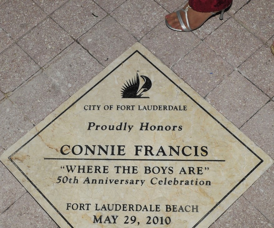 FTLCityNews's tweet image. The City of Fort Lauderdale mourns the loss of legendary singer and actress Connie Francis. 💔

Her iconic role in Where the Boys Are helped put our city on the map. She was the first honoree on our Walk of Fame and ...🔗 Read more: ftlcity.info/4kJ6rUA