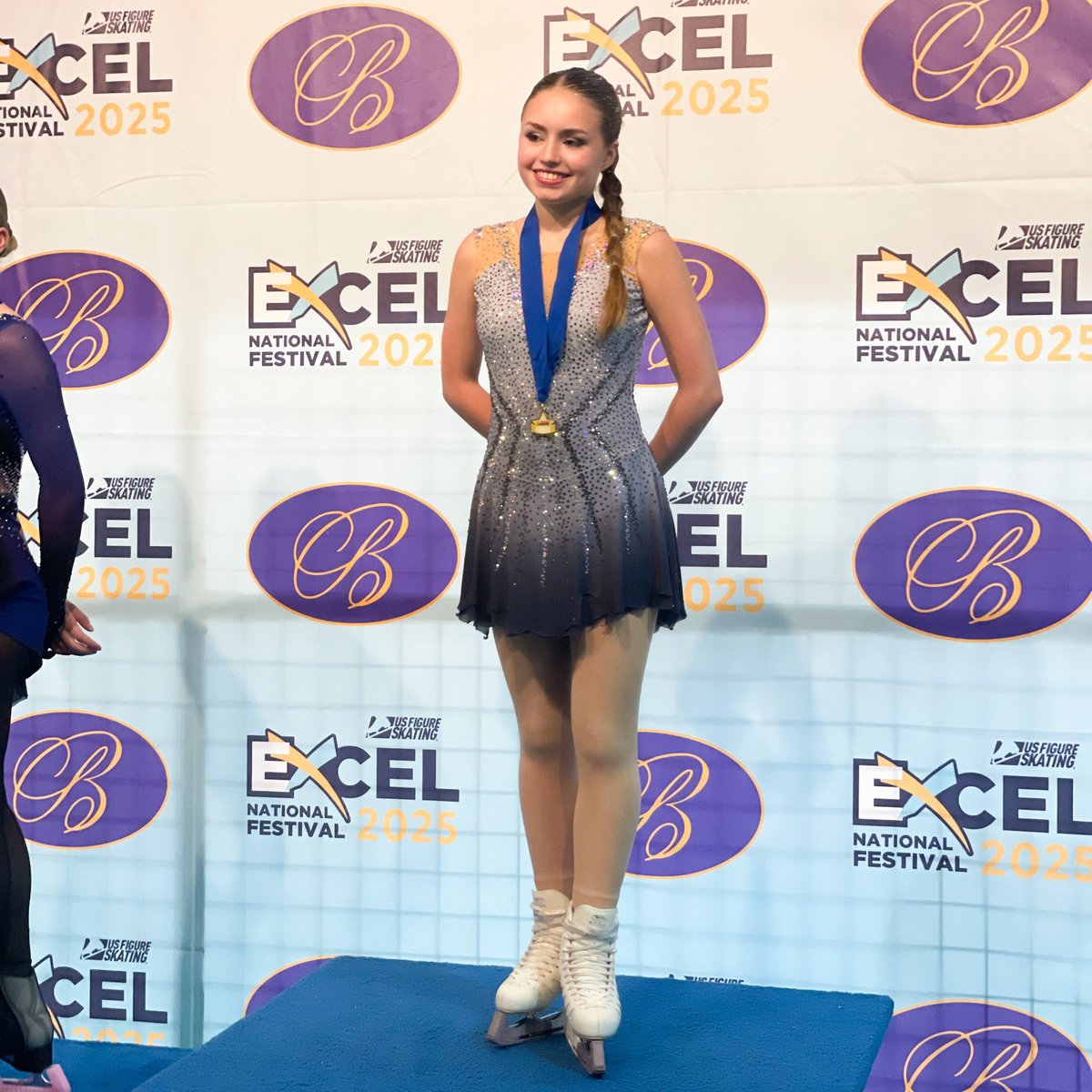 FMBankArena's tweet image. Big cheers for our amazing Ford Ice Center figure skaters!
Harlee Lambert and Josie Perez hit the ice at the Excel National Festival and absolutely crushed it! 🏅Harlee brought home GOLD in Preliminary Free Skate, while Josie finished with 7th-place finish in Aspire 2 Free Skate.