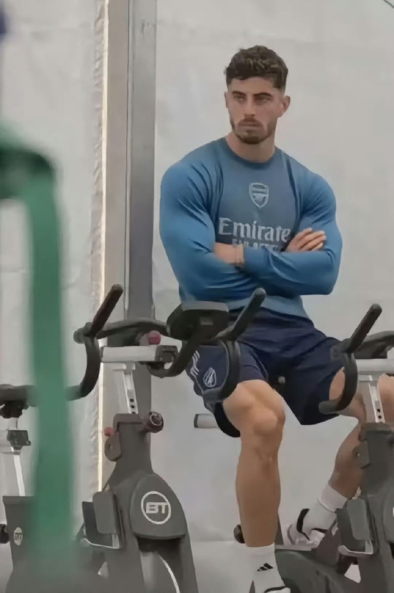 rubioion21's tweet image. SOURCES🔴: After Arsenal signed Viktor Gyökeres, Kai Havertz is set to take a new role as pub doorman in London.
Great versatility from the German 🇩🇪🤩