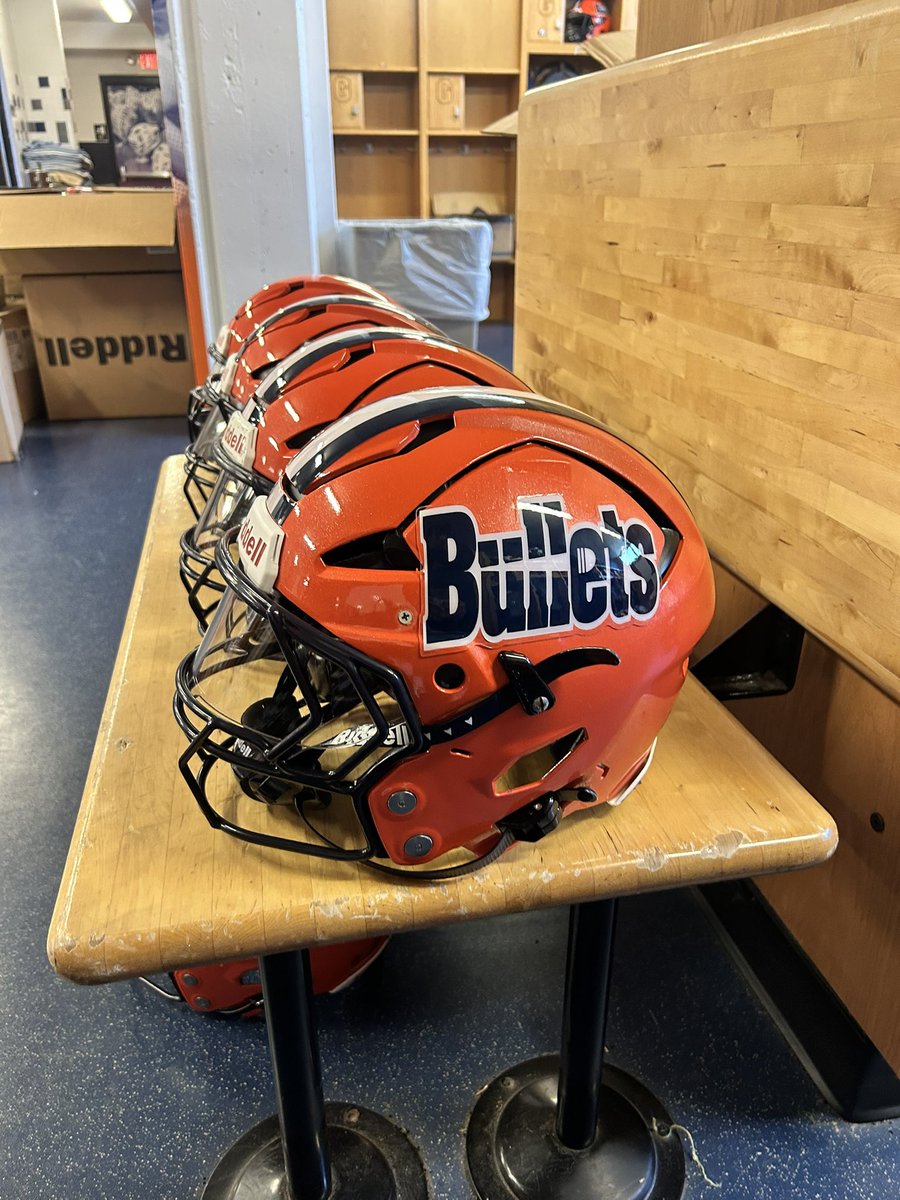ridgetaylorfb's tweet image. Had an awesome visit today at @GburgFB! I was really impressed with the academic reputation of Gettysburg and the football facilities.
Thank you to @CoachHoytGC for showing me around and @DbeardDan for inviting me! Really excited to be back for a game day visit.
@CoachMoeBanks…