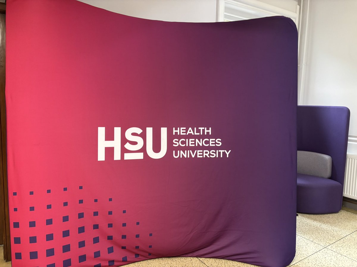 Great day of sharing placement innovation and practice accrues southern England. Host by @HSU. Collaborative with Plymouth Uni, Reading  Surrey and others. Had the opportunity to share how we run our student led dietetics clinic, incorporate AI in teaching and learn from others.