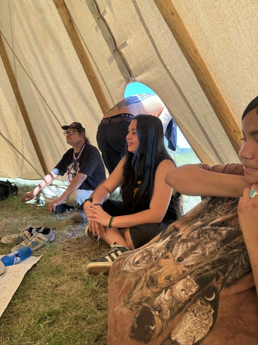 KanahusFreedom's tweet image. Traditional indigenous tattoo gathering Porcupine, Oglala Lakota Territory ❤️