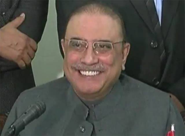 FaizeeMFQ's tweet image. Aj ke zamane ka firaun zarda alu