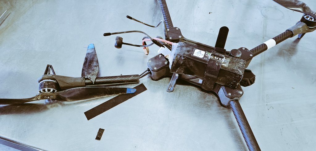 K9DefenseTech's tweet image. Machines are replaceable.
Humans are not.
Build. Fly. Crash. Repeat.