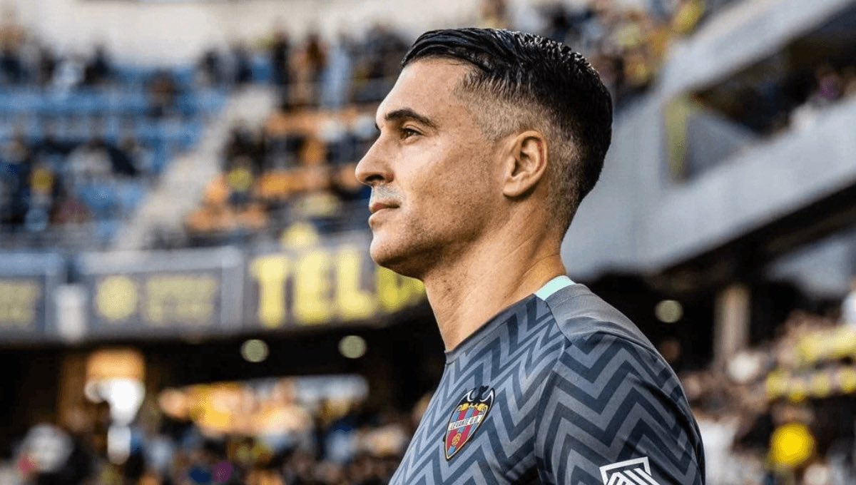 🚨 Esta noche, a partir de las 22:15h, tenemos directo de 𝐏𝐚𝐥𝐦𝐚𝐝𝐚𝐬 𝐚𝐥 𝐕𝐢𝐞𝐧𝐭𝐨

🧤 Andrés Fernández, acuerdo próximo

🏪 Mercado del #RealZaragoza

🎙️ <a href="/JorgeRGascon/">Jorge Rodríguez Gascón</a>
🎙️ <a href="/GonzaloAlba_/">Gonzalo Alba</a>
🎙️ <a href="/israelbenito9/">Israel Benito</a>
🎙️ <a href="/davidfozp/">David Foz</a>
🎙️ <a href="/PabloPHMM/">Pablo Palomares</a>

🫶🏽 Os esperamos 🫶🏽