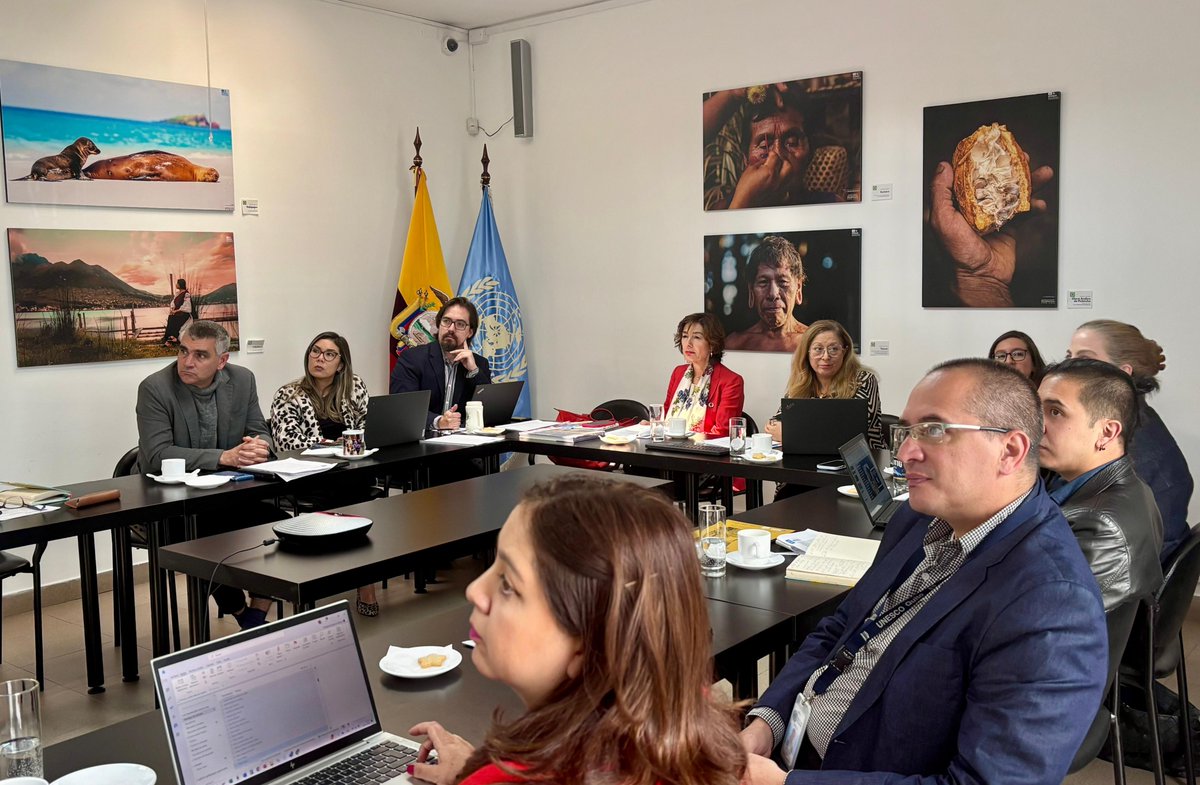 UNESCO en Ecuador #educación #cultura #ciencia #CI (@unescoquito) on Twitter photo La nueva Coordinadora Residente de <a href="/ONUecuador/">ONU Ecuador</a>, Laura Melo, visitó la Oficina de <a href="/UNESCOQuito/">UNESCO en Ecuador #educación #cultura #ciencia #CI</a>. Conoció el trabajo que realiza la UNESCO en el Marco de Cooperación de Naciones Unidas alineado a la Agenda 2030, a través de los sectores de Educación, Ciencias, Cultura y Comunicación La nueva Coordinadora Residente de <a href="/ONUecuador/">ONU Ecuador</a>, Laura Melo, visitó la Oficina de <a href="/UNESCOQuito/">UNESCO en Ecuador #educación #cultura #ciencia #CI</a>. Conoció el trabajo que realiza la UNESCO en el Marco de Cooperación de Naciones Unidas alineado a la Agenda 2030, a través de los sectores de Educación, Ciencias, Cultura y Comunicación