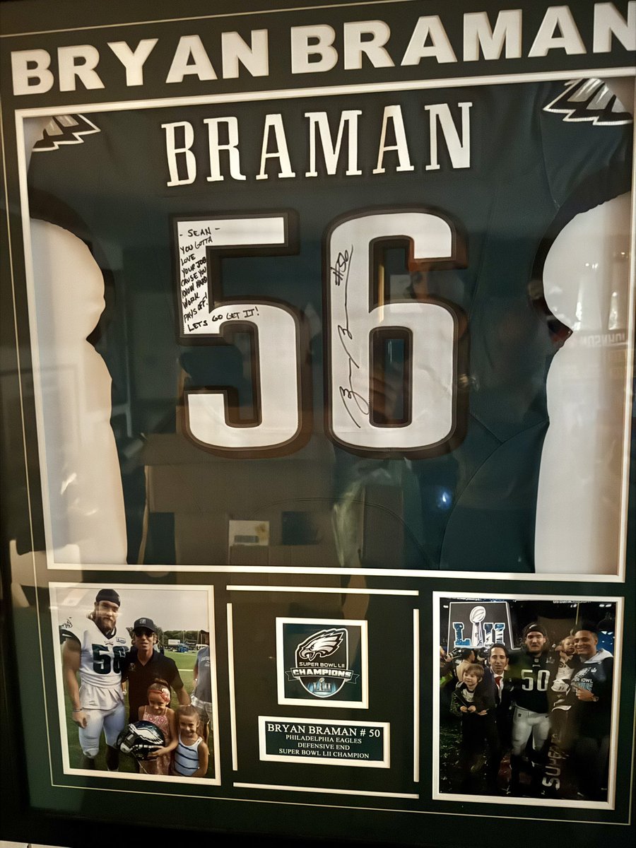 seanstellato's tweet image. Bryan Braman faced every battle with unshakable grit & heart. His passing leaves a void not only in football but in the spirit of every underdog who ever dared to fight.
His legacy will live on in the fight, the spirit, & the love he gave so freely.
#PhiladelphiaEagles