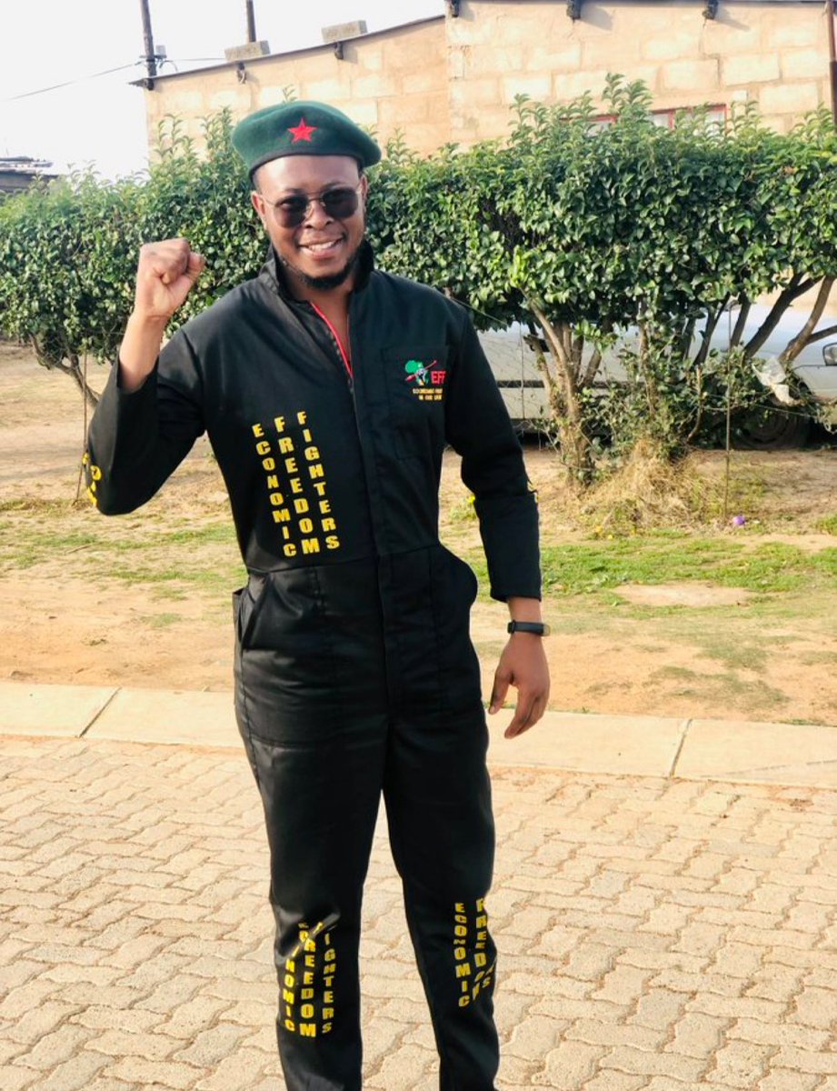 Kim Heller (@kimheller3) on Twitter photo My dear followers, Comrades and beloved Fighters, our very special revolutionary brother <a href="/ApostleDeza/">🇿🇦 Apostle Dr D Mekgwe🇹🇼</a> is going through a very painful time due to the murder of his dear brother. He has given us so much love to and so many precious lessons with his #EFF101 educational space and My dear followers, Comrades and beloved Fighters, our very special revolutionary brother <a href="/ApostleDeza/">🇿🇦 Apostle Dr D Mekgwe🇹🇼</a> is going through a very painful time due to the murder of his dear brother. He has given us so much love to and so many precious lessons with his #EFF101 educational space and