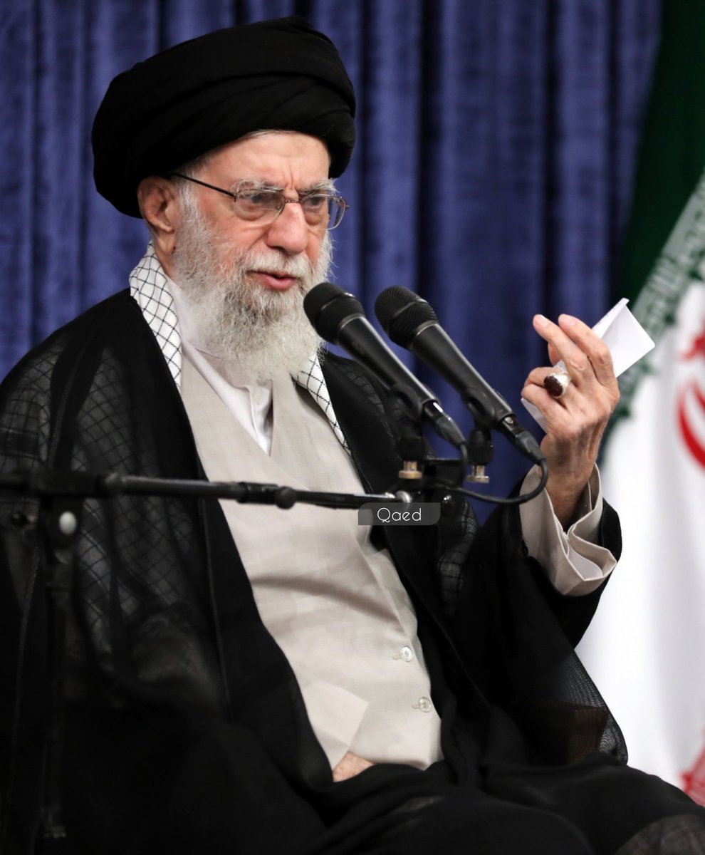 Qaed_ed's tweet image. رهبر انقلاب:
حملهی دشمن نشان داد که خیلی از محاسباتی که بعضیها انجام میدهند، محاسبات درستی نیست؛ چهره و هدفهای پنهان دشمن تا حدی آشکار شد؛ هشت ماه، نُه ماه، مینشینند نقشه میکشند برای یک اقدام و حرکت نظامی و افراد خیال میکنند که نه، خبری نیست، چیز مهمی نیست.