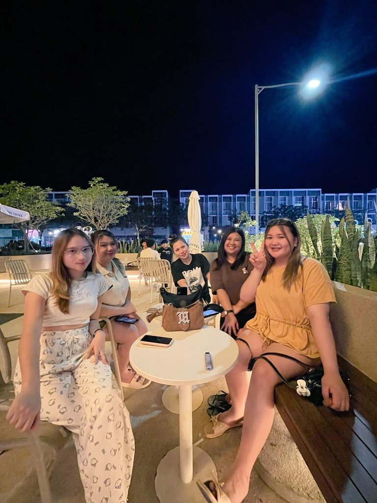 intan_suoth's tweet photo. 💣 https://t.co/cgY23WF7fY