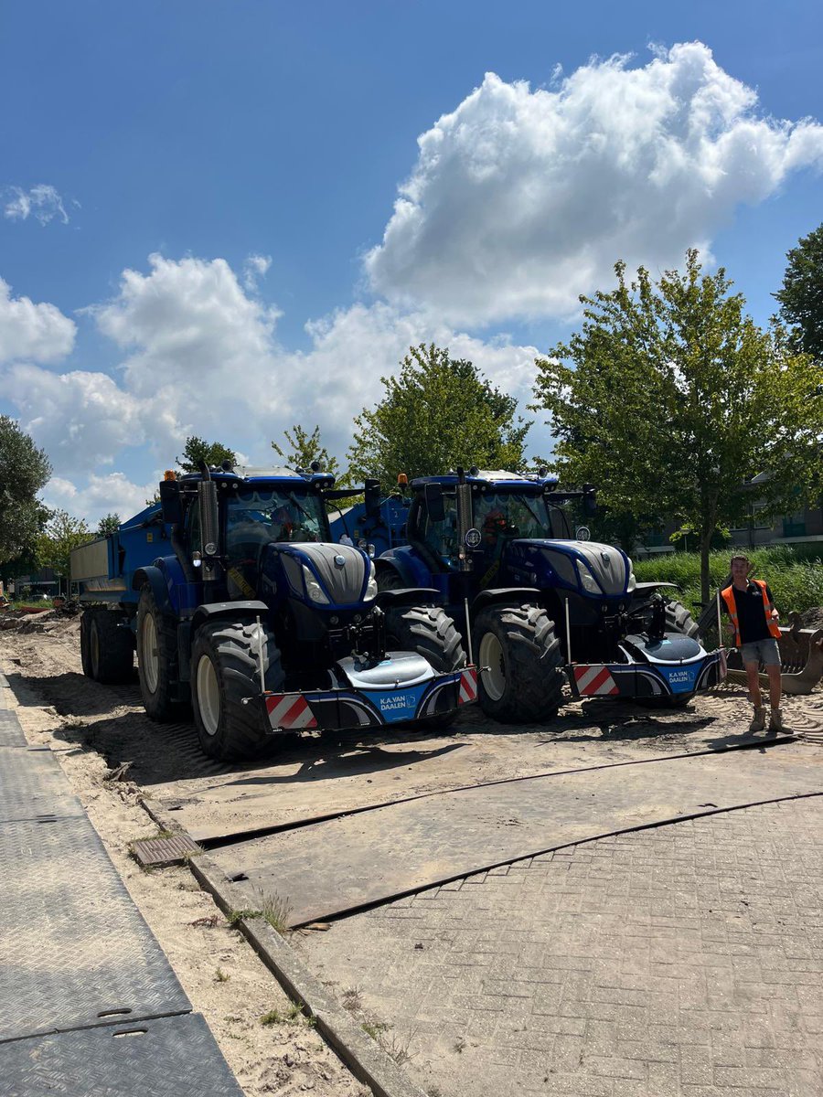 Wat een mooie klussen weer deze week 💪🤩 
Welke plaat 📸 vind jij het mooiste? 💙

#mooiwerk #familiebedrijf #goedvoormekaar