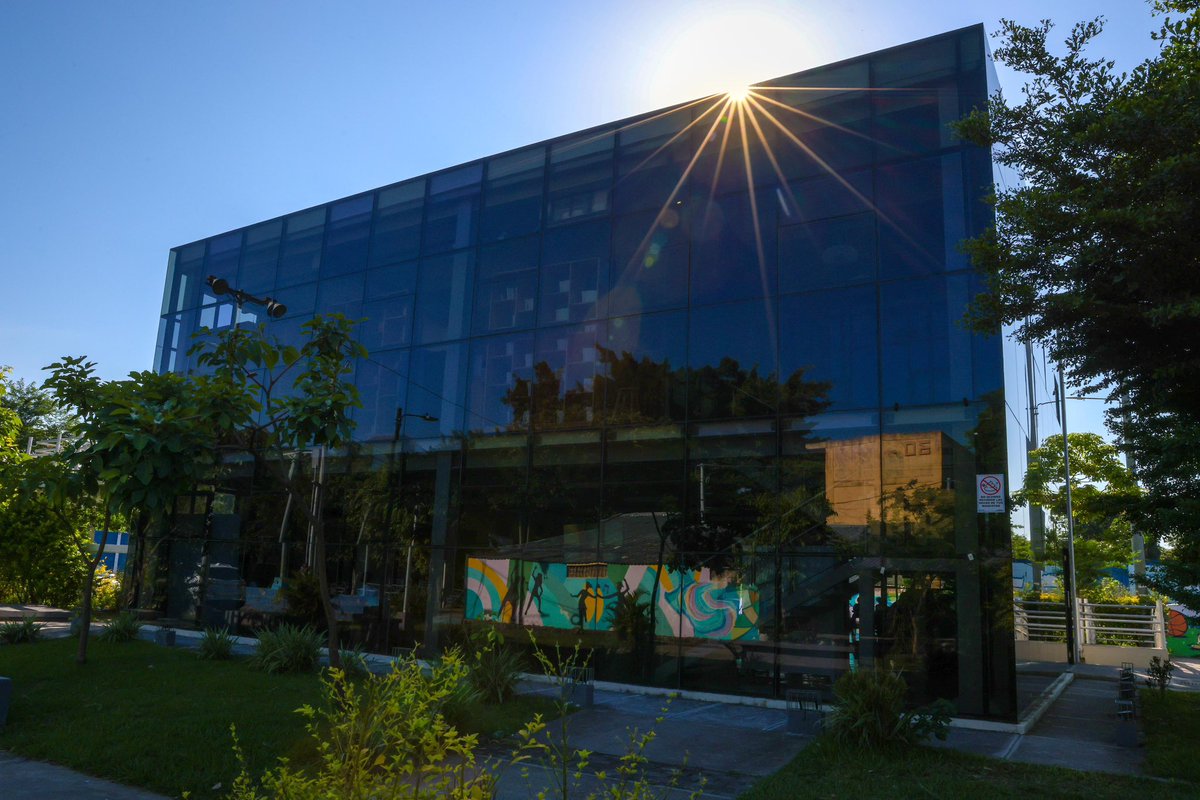 Visité el CUBO IVU junto a la Embajadora por la Paz, Nelly Rodríguez, el Embajador para un Mundo Libre de Drogas, Mario Chirinos, y la Gobernadora de La Libertad, <a href="/Yaneth__Bran/">Yaneth Bran</a> , para compartir los programas de impacto social que desarrollamos a nivel nacional, resaltando la