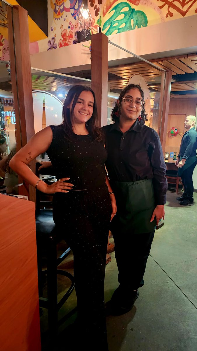 ¡Bienvenidos a Platos Restaurant!

Nos llena de alegría recibir a cada uno de nuestros invitados. Prepárense para disfrutar de una experiencia culinaria única en el corazón de Isla Verde. ¡Su mesa los espera!

Welcome Bienvenue  Benvenuti Willkommen