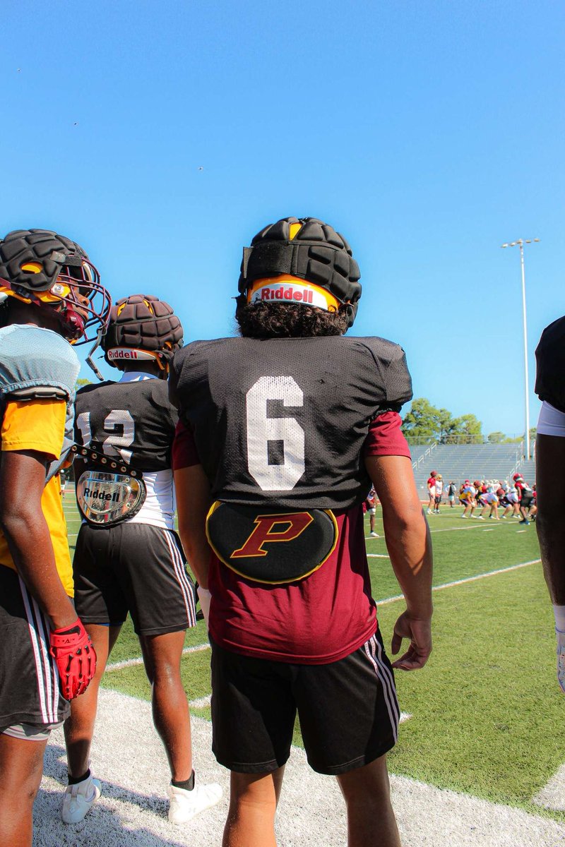 Had a great summer practice with the guys. I may be short, but take a chance and I promise I make up for the height. Almost regular season time⏳