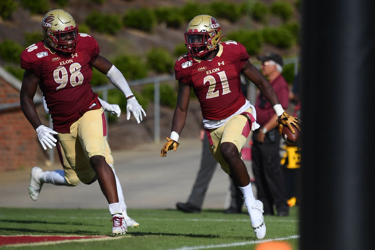 ElonFootball's tweet image. We had a few thoughts about who to put for our next #ThrowbackThursday but Greg Liggs intercepted them.
His EIGHT picks in 2019 led the FCS and was second in Division I. Liggs finished with career 15 INTs, the most in a career in Elon’s FCS era!
#PhoenixRising | #AED