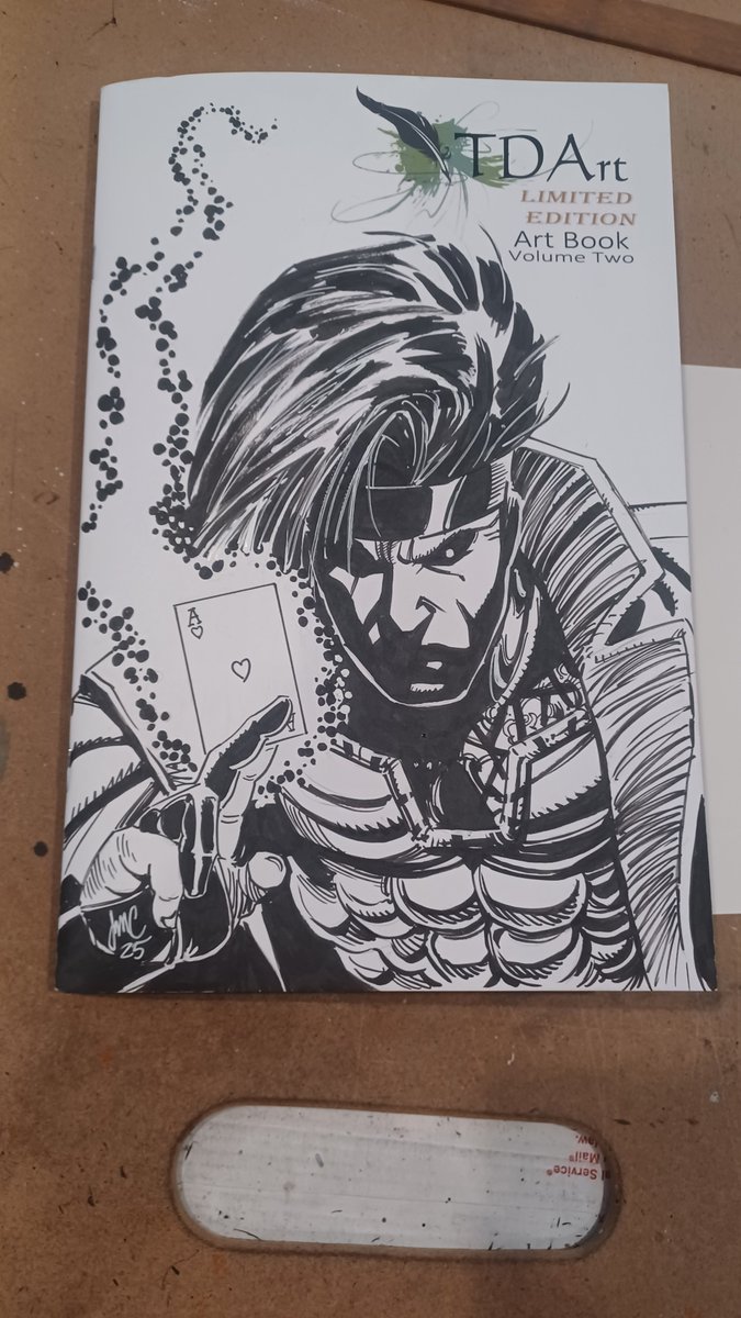 vondurabo's tweet image. Tdarts collectors comic drop
Sketch covers from last year.
Enjoy!