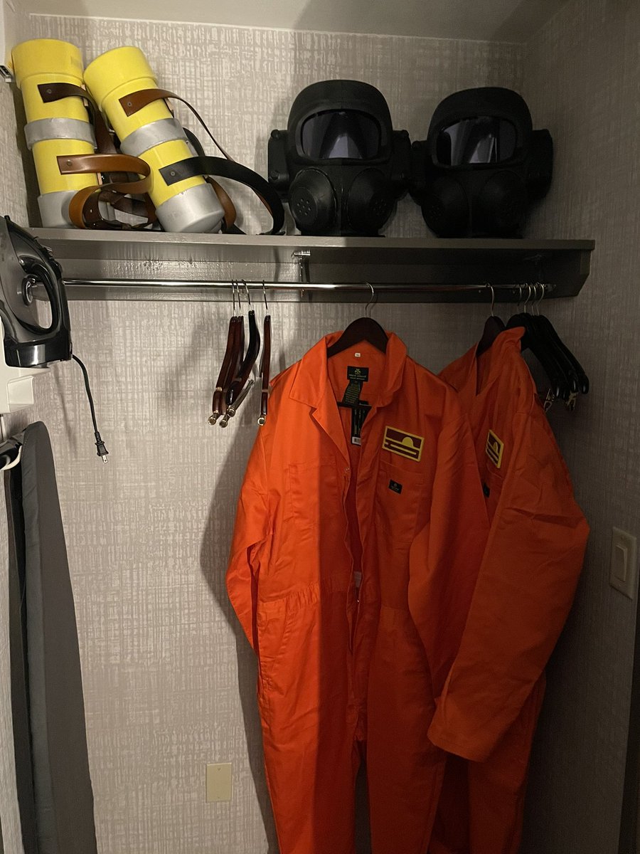 ProfCsChaos's tweet image. Just arrived in Dallas for NPC 2025, the company employees will be looking for scrap this weekend