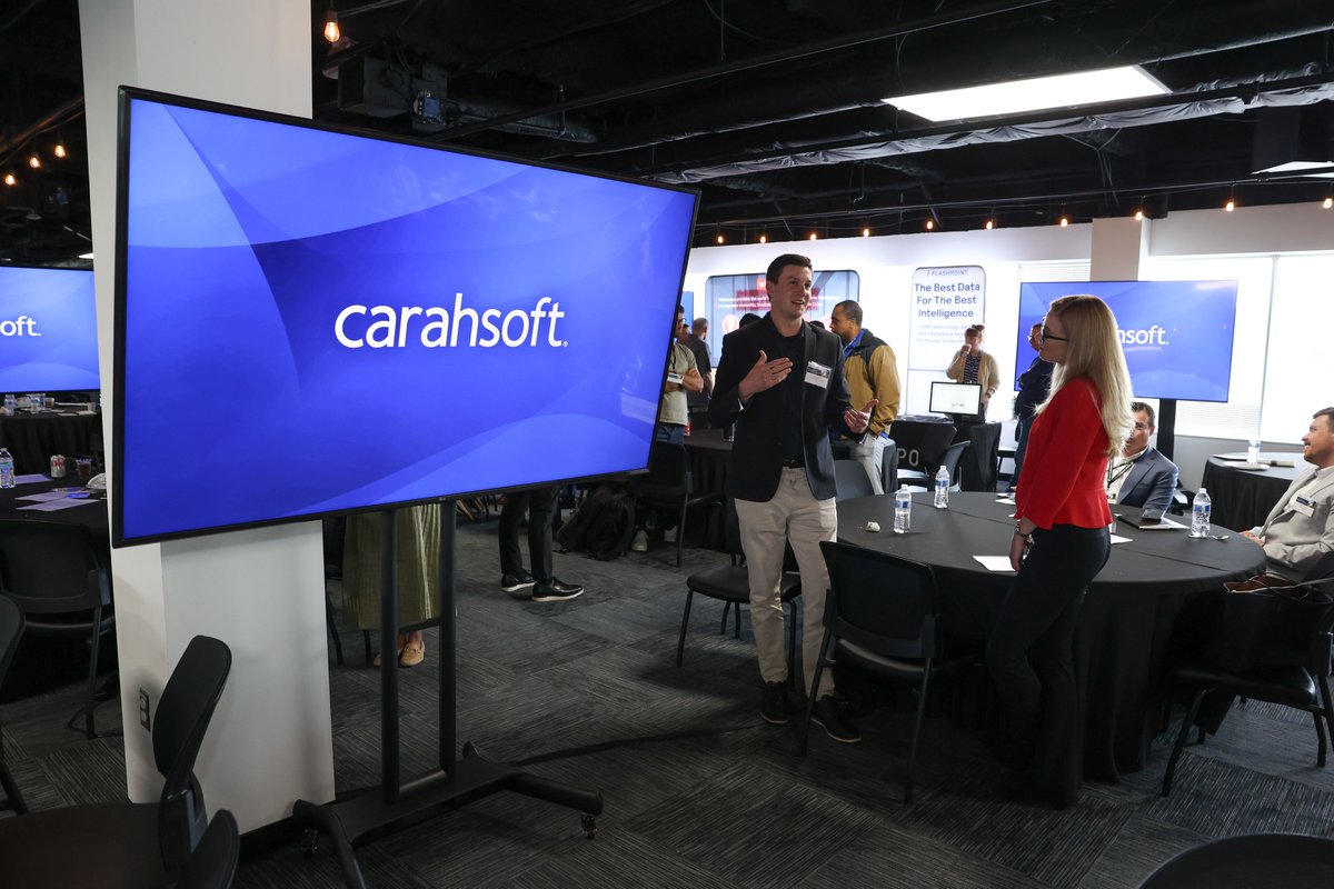 SOAAorg's tweet image. Roughly 200 leaders from government, academia, private industry, and media joined us for South America in Competition Conference we put on with our friends at @IrregWarfare and our amazing partners at @Carahsoft. It was a great day full of education and discussion on the region’s…
