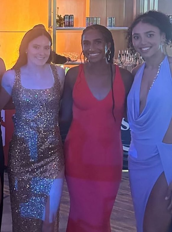 lexiescarina's tweet image. MY SHAYLAS