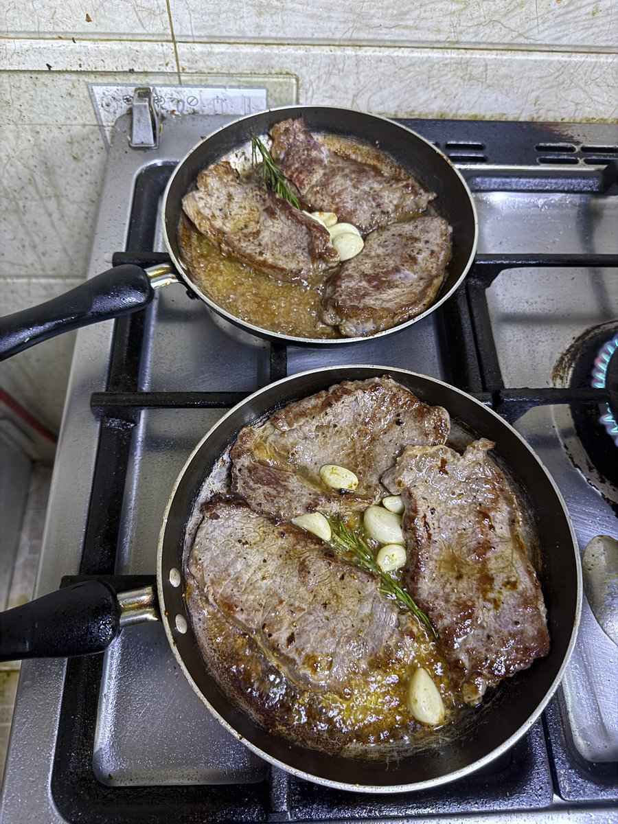 ESLAM2MDUO7's tweet image. 🥩