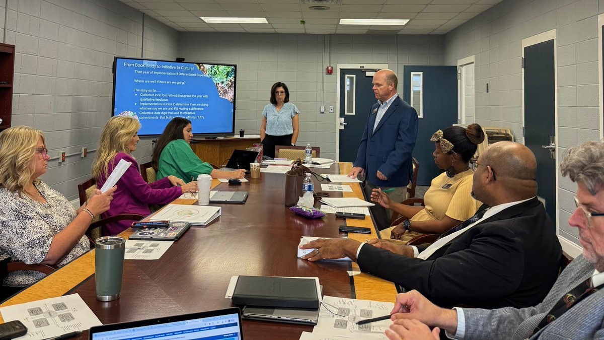 peachschools's tweet image. 2025-26 Peach County Schools Leadership Professional Learning Day
Our leadership team is ready for the new school year! This week, they came together for a full day of professional learning in preparation for the year. Thank you to Katherine McNab of @RenLearnUS for providing a…
