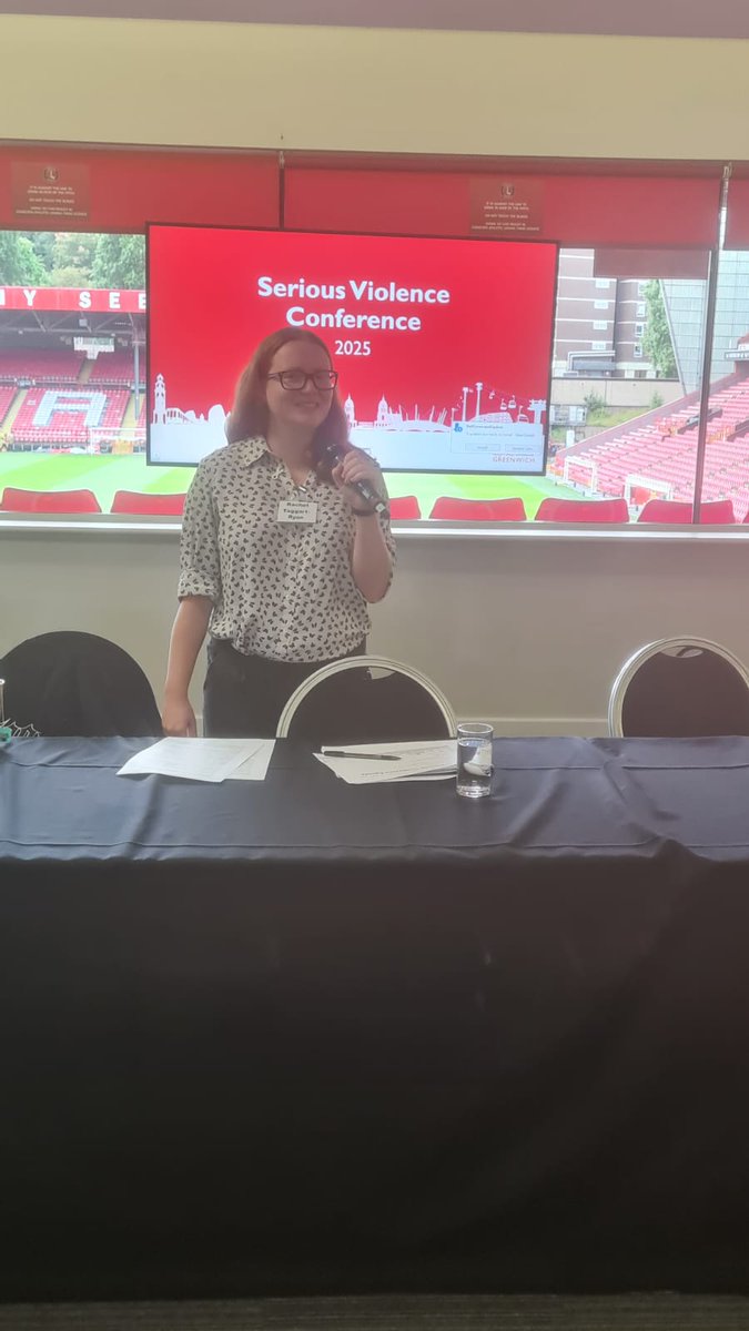 racheltaggart5's tweet image. Very honoured to give the opening remarks at @Royal_Greenwich's Serious Violence Conference at @CAFCofficial today. Over 100 professionals attending and two excellent speakers on their experience of county lines and exploitation.