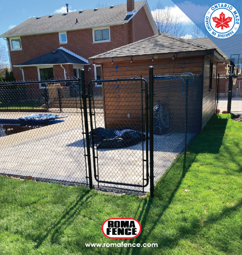 RomaFence's tweet photo. Dive into peace of mind with a stylish pool fence! 🏊♂️ 💦 Choose from various designs that complement your outdoor space perfectly! #poolfence #chainlinkfence https://t.co/01Rh9CahEq