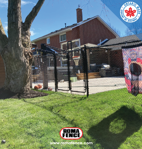 Dive into peace of mind with a stylish pool fence! 🏊‍♂️ 💦  Choose from various designs that complement your outdoor space perfectly! #poolfence #chainlinkfence