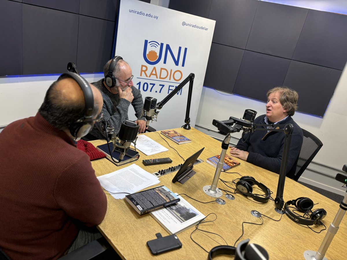 🔴 AHORA | Seguí nuestro #episodio10 por @uniradioudelar | 107.7 FM

¿Qué misterios y secretos esconde el Palacio Legislativo?

Nos visita <a href="/EduardoCuitinio/">Eduardo Cuitiño</a>