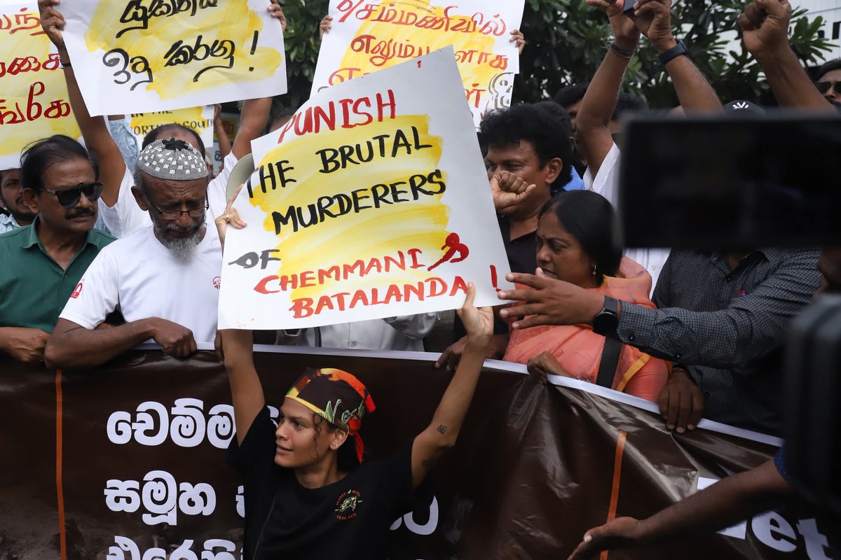 Skeletal remains of 65 people were uncovered during the excavation of #Chemmani mass grave in #Jaffna, including those of children. A public protest demanding justice for the victims was held today near the Fort Railway Station in #Colombo.

 #lka #srilanka  #Justice4Chemmani