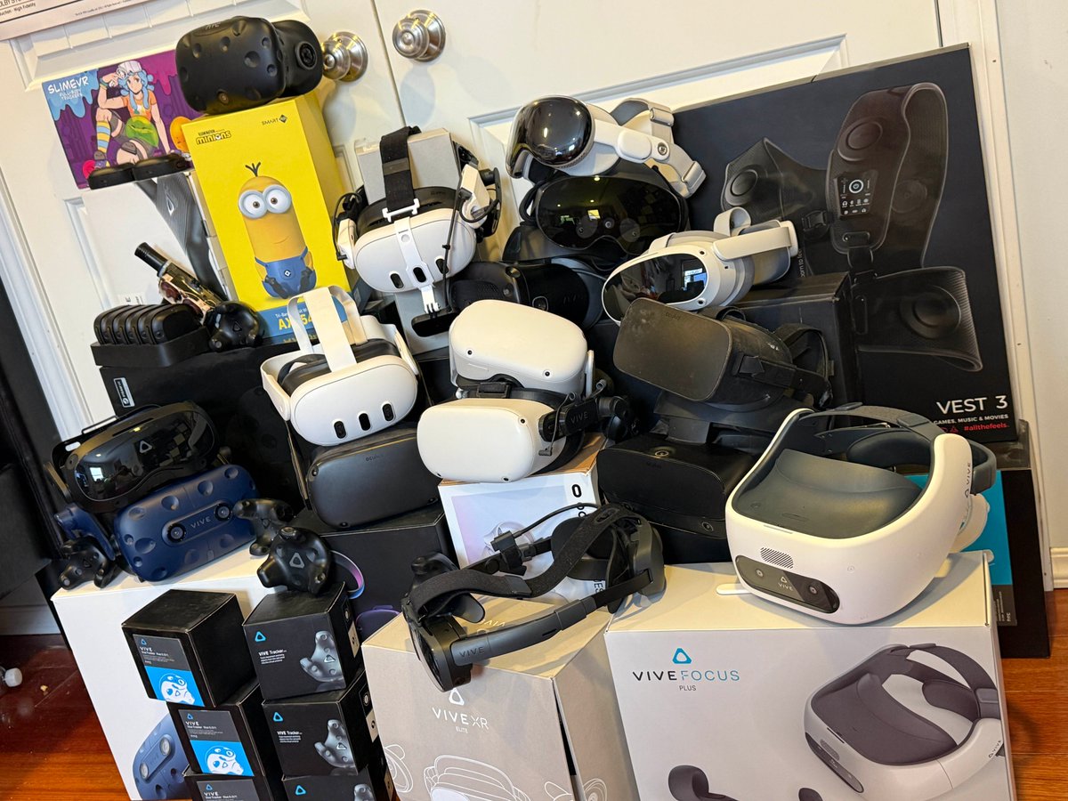 Dentonh_VR's tweet image. Since everyone is posting this.
7 long years, and WAAYYY to much VR hardware!!