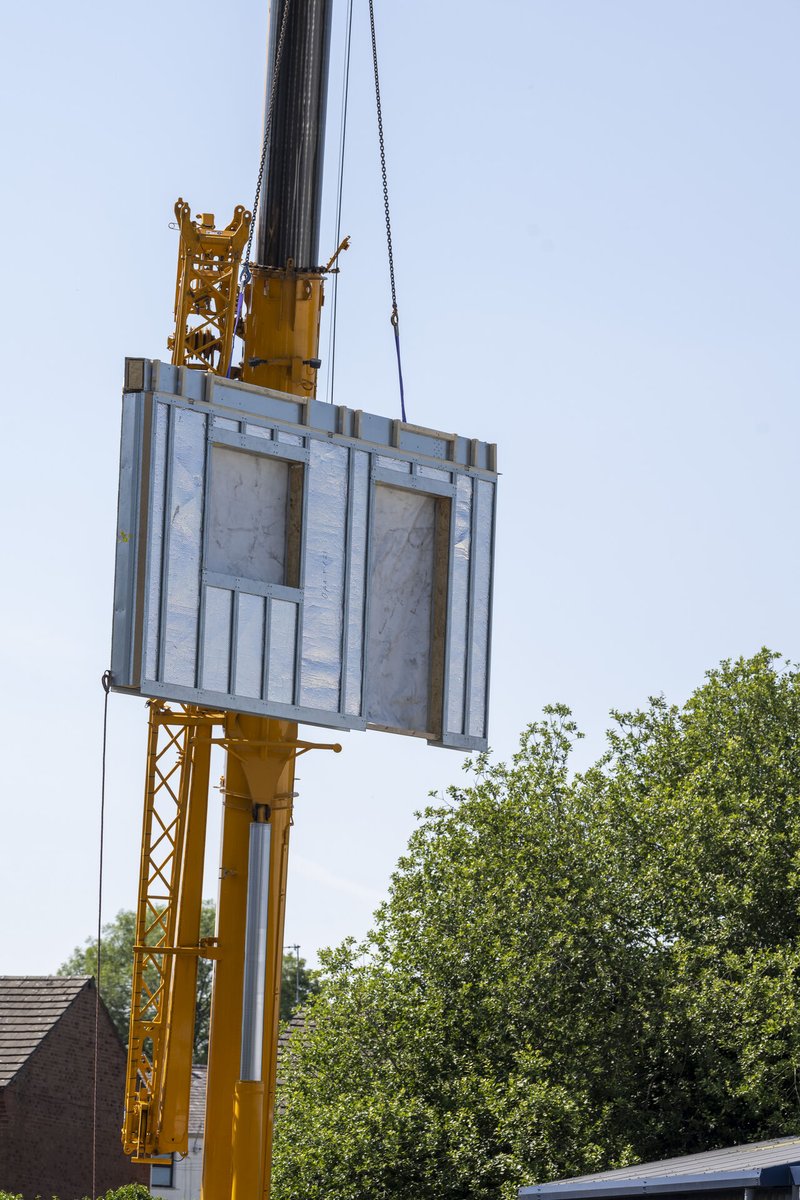 KindBuilders's tweet image. Last week our BDM Evette was delighted to attend the Ultrapanel Building Technologies live installation of their structural insulated panel system including fold-out cold roof 🏡

It was great to learn more about their new sustainable housing system!

#KindAndCo #Construction