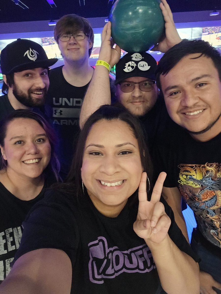 So great hanging out with the <a href="/ZouffleGG/">Zoufflé</a> texas team and checking out the monthly SSBU tourney series we started 10 months ago!

Looking forward to hanging out with more members of my team at SuperNova in a few weeks! 💜