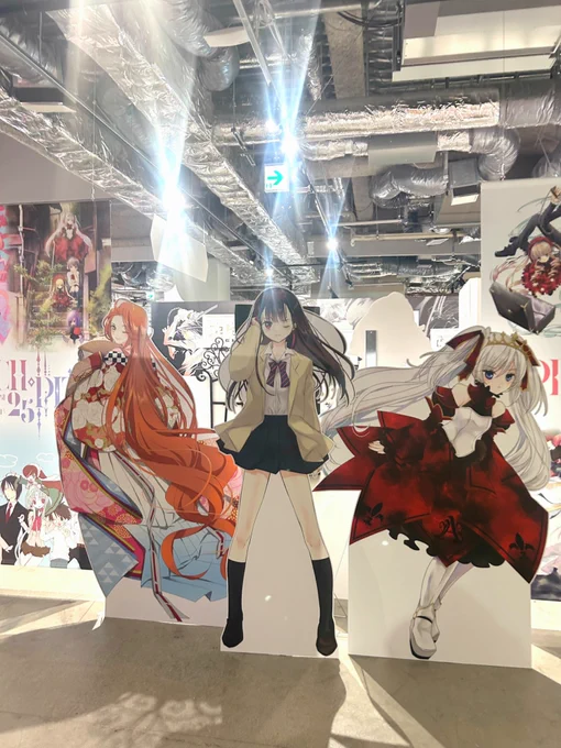 本日プレオープンでした!フォトスポット&amp;原画もたっくさんXでは「映えショット!」参加企画もあるのでぜひハラカドに遊びにきてね〜 #PEACHPIT特別展