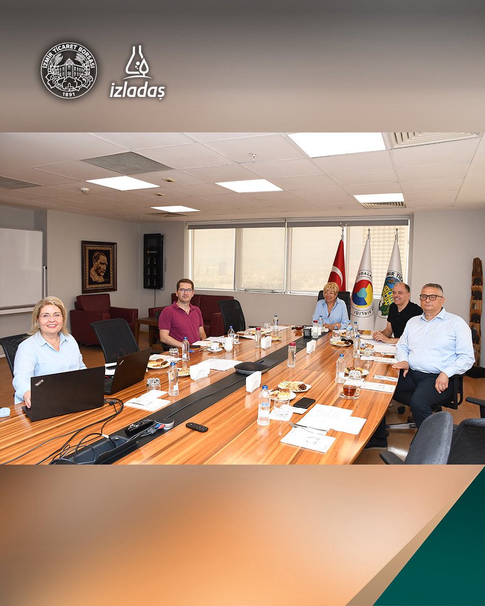 Borsamız iştiraklerinden İzmir Ticaret Borsası Laboratuvar Ar-ge ve Danışmanlık Hizmetleri A.Ş. (İZLADAŞ) Yönetim Kurulu Toplantısı Yönetim Kurulu Başkanımız ve İZLADAŞ Yönetim Kurulu Başkanı Işınsu Kestelli başkanlığında düzenlendi. Toplantıya Yönetim Kurulu Başkan Yardımcımız