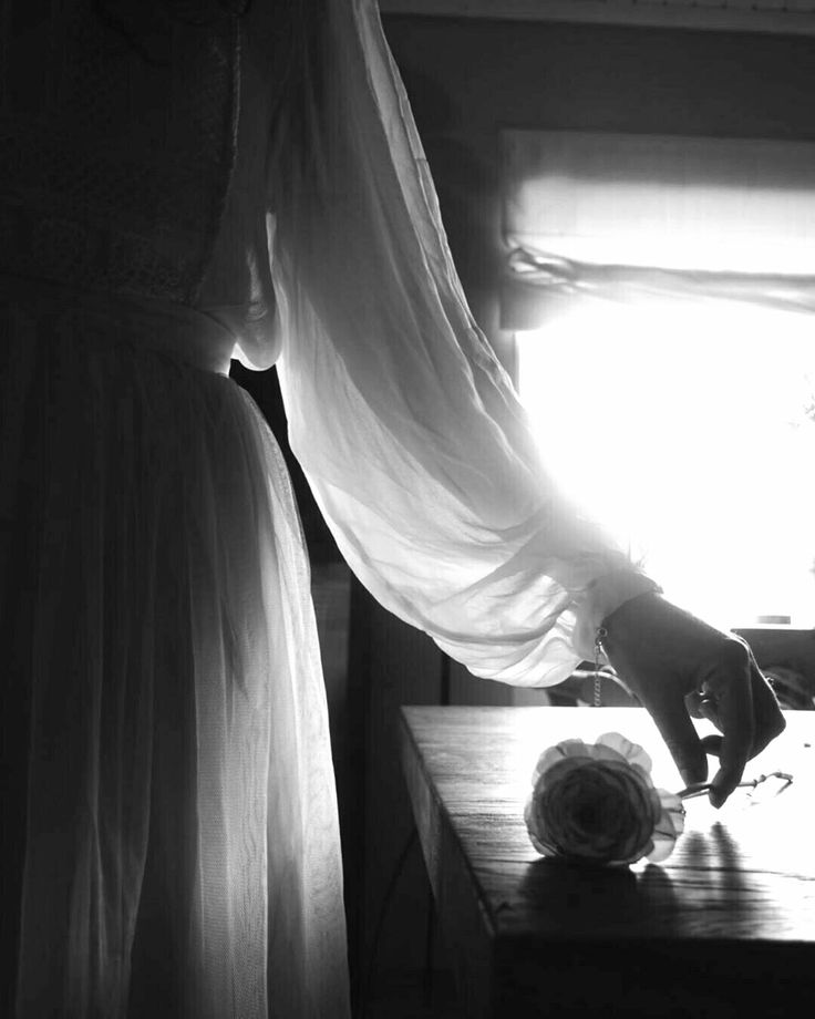 🌹❤
بعض الرسائل تكفينا وإن كانت فارغة
ڪأن أحدهم يقول لك
أنت في بالي
#بس_حبيت_اقول 
#الخميس_الونيسᅠ 
#مساء_الخير