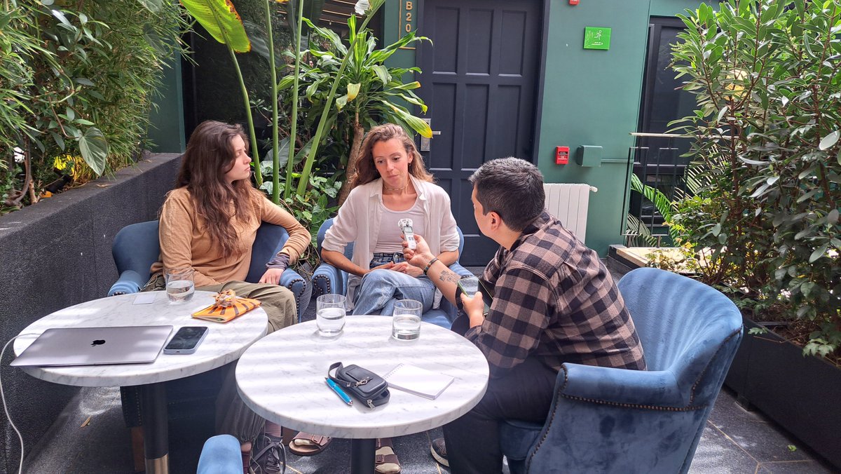 Genarration tweet media