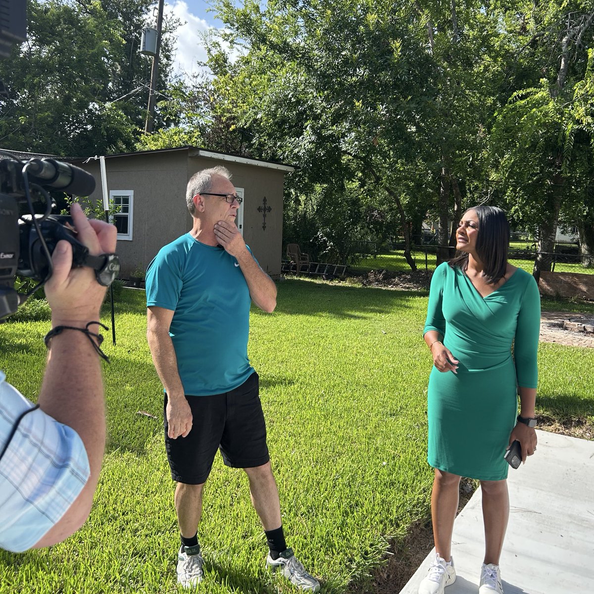 MaxZepedaSports's tweet image. “I was scammed…”

Christopher Copus’s home of nearly 30 years was impacted by Hurricane Beryl. Now nearly a year later, a $17,000 lean has been threatened towards him.

Myself &amp;amp; @KPRC2ReChelle went to Richwood to learn his story, thanks to #2HelpsYou

🔗: click2houston.com/news/local/202…