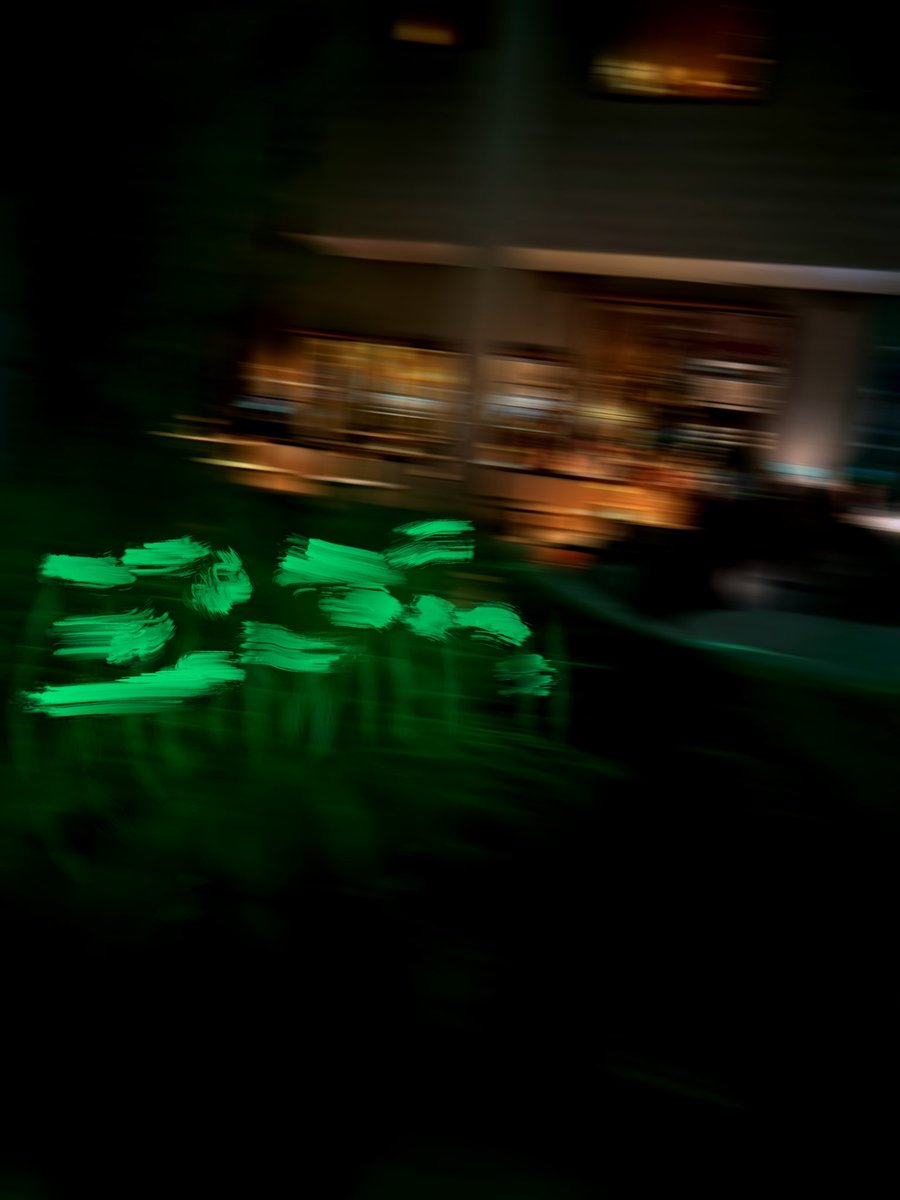 new_uruk's tweet image. Outside Table - @zero________one