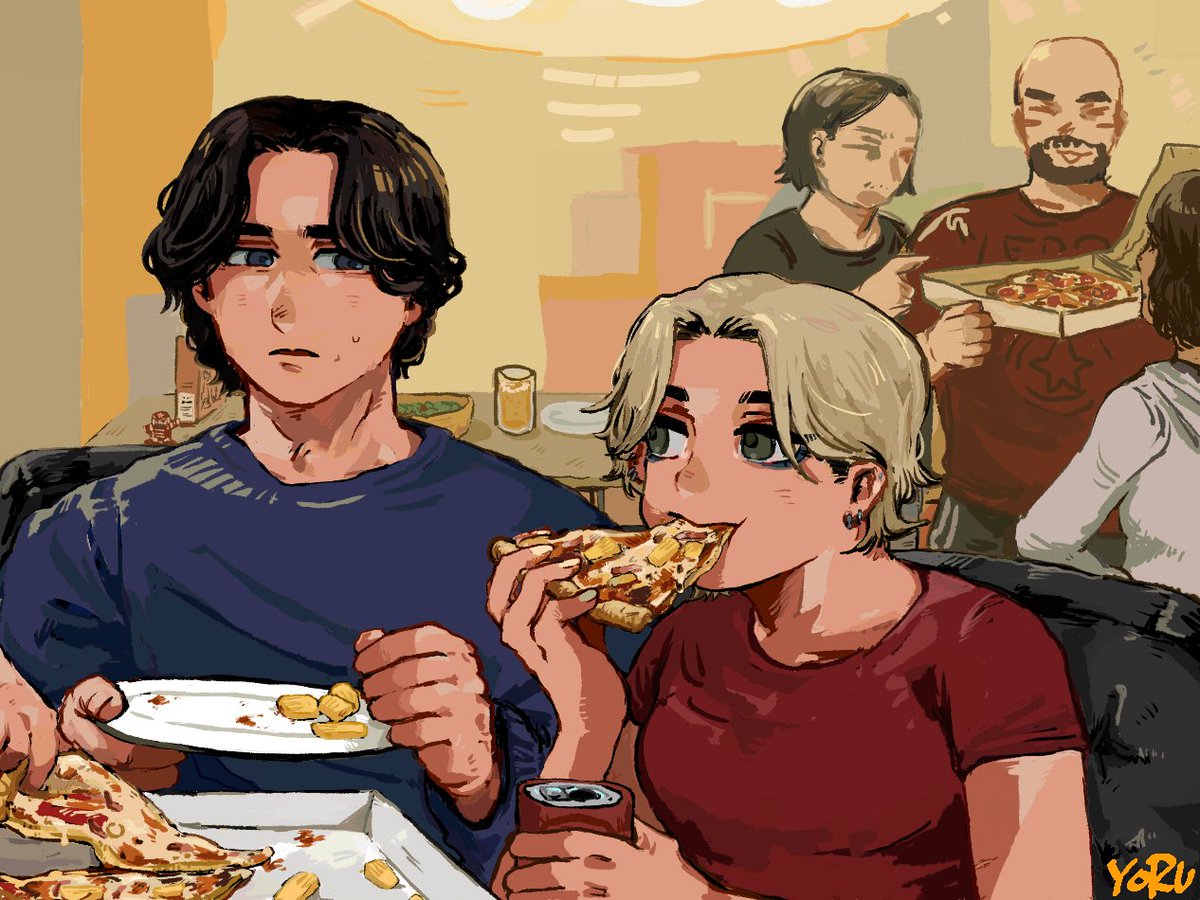 yokei_naosewifi's tweet photo. 🍕🍍 #Boblena https://t.co/Y07rRAmGvr