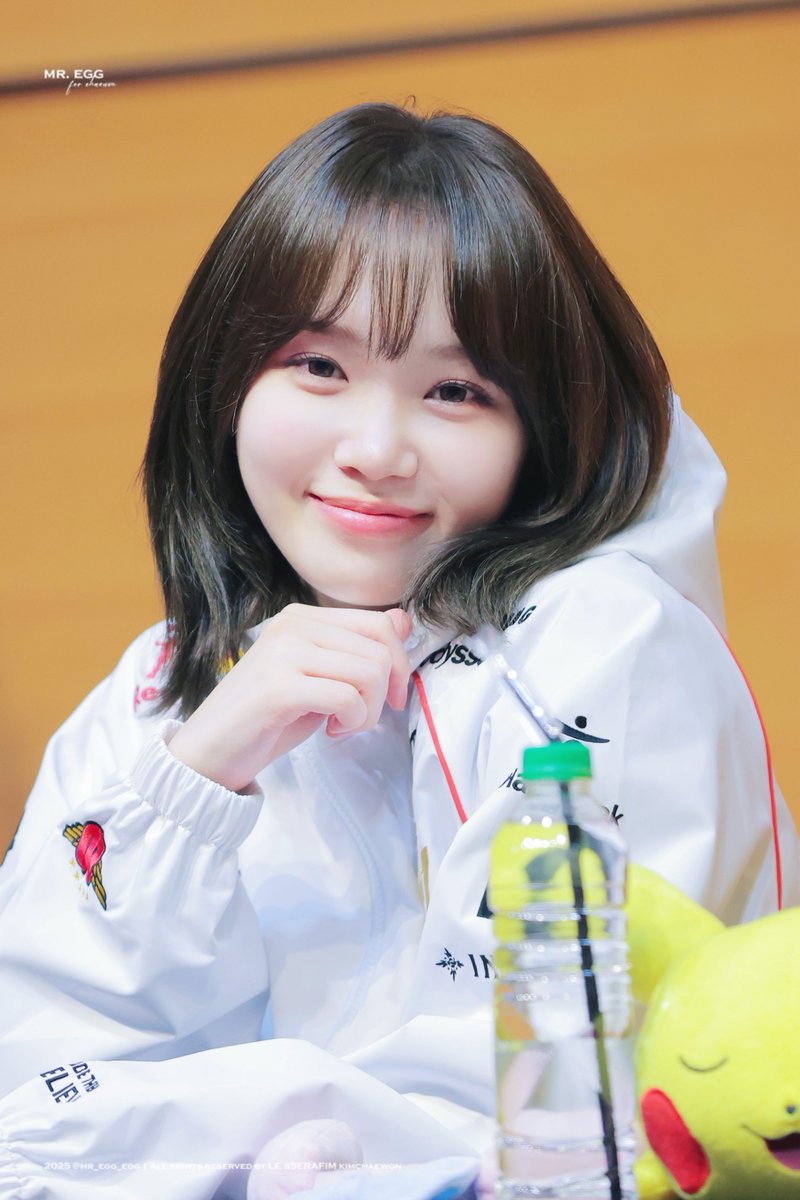 250717 

#LE_SSERAFIM #르세라핌
#KIMCHAEWON #CHAEWON #김채원